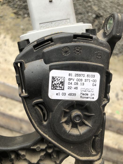 Болоки управління man tgx tgs e6