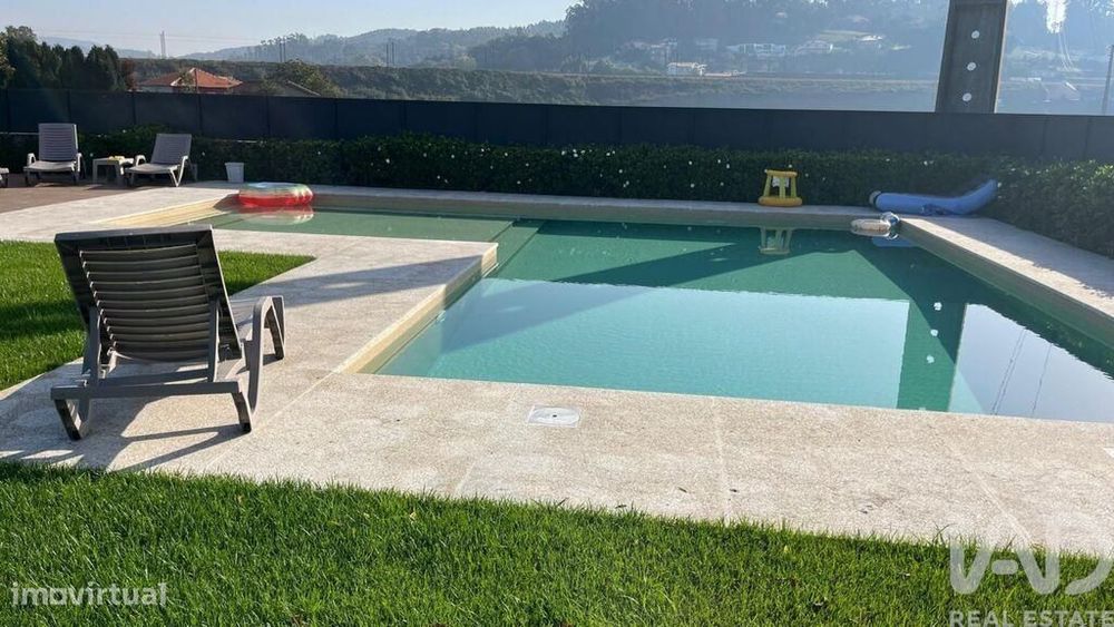 Casa / Villa T4 em Lemenhe, Mouquim e Jesufrei de 300,00 m2