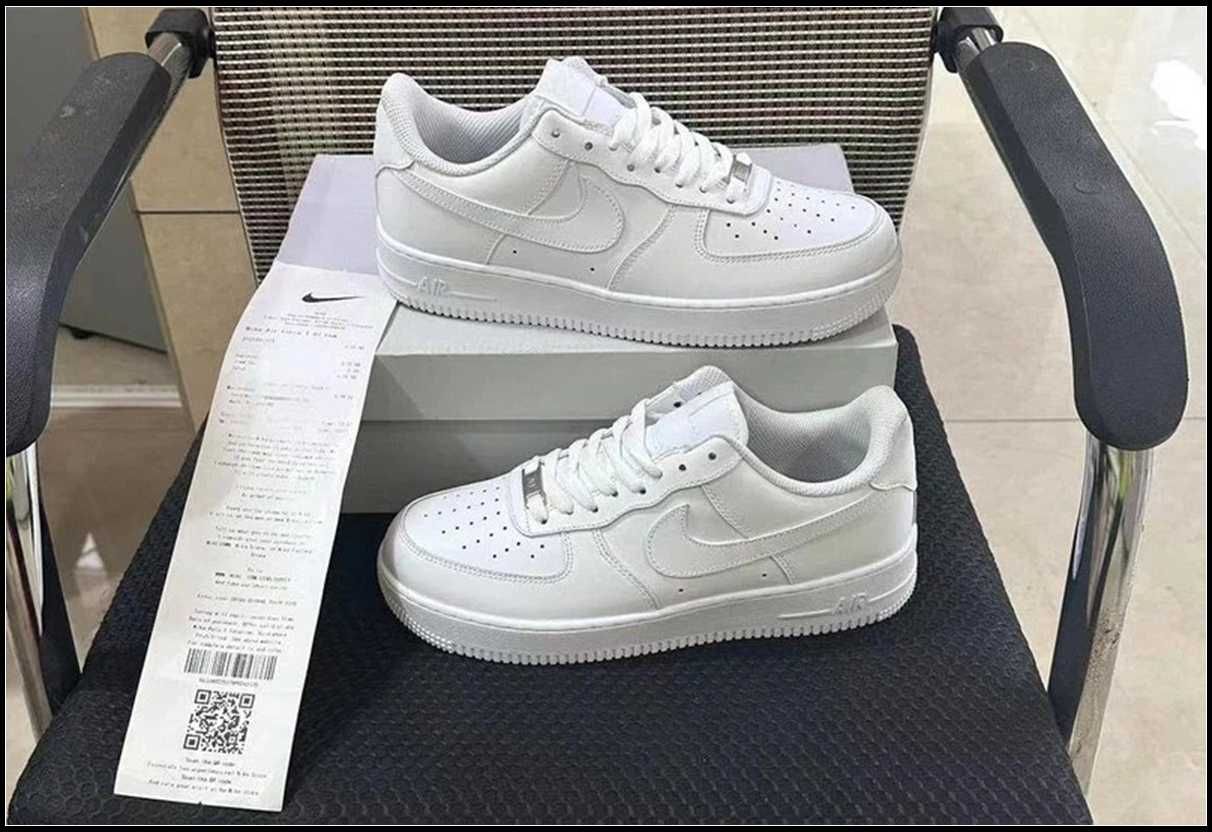Białe trampki Nike Air Force 1'07 w rozmiarze 38
