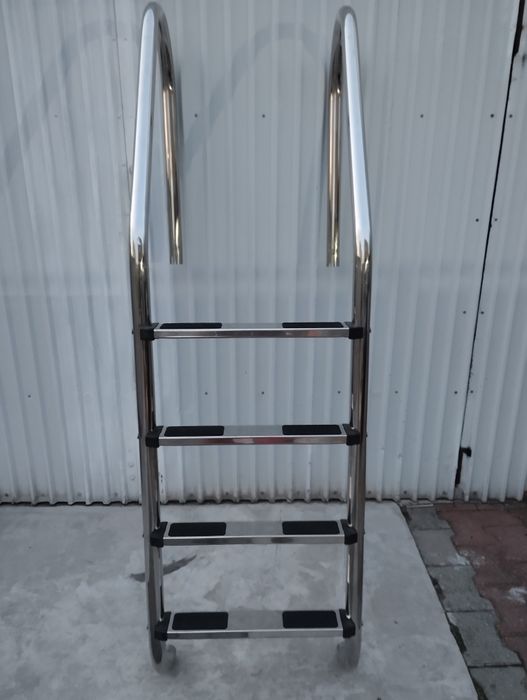 Drabinka do basenu ze stali szlachetnej