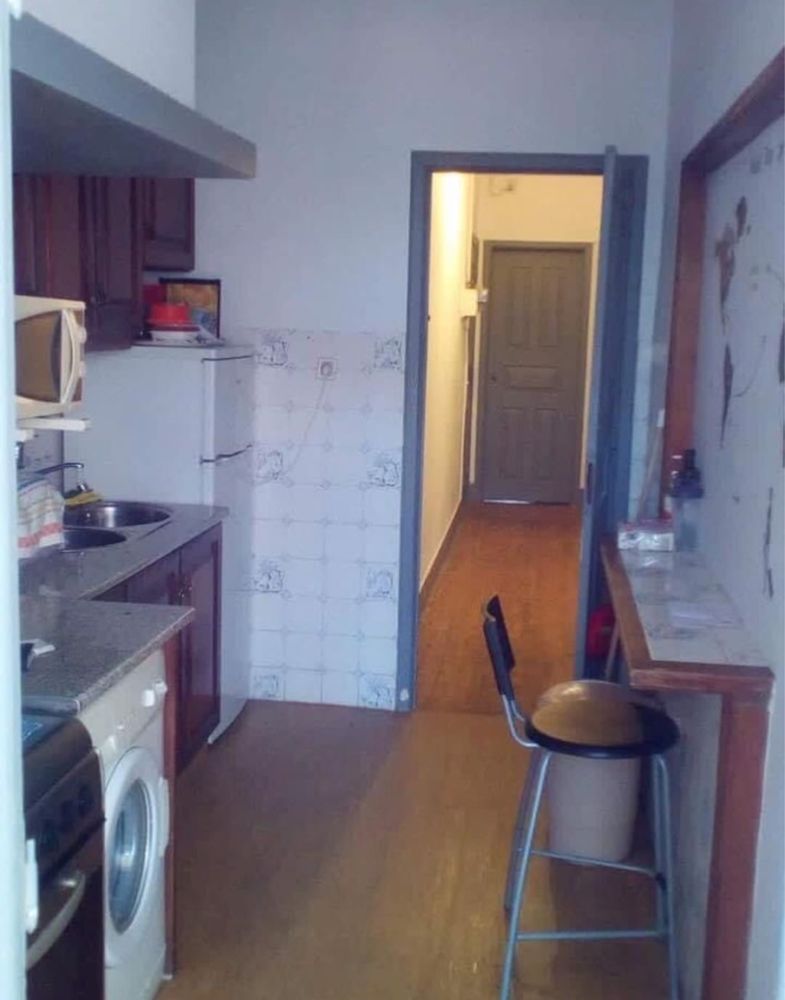 Quarto solteiro em alges