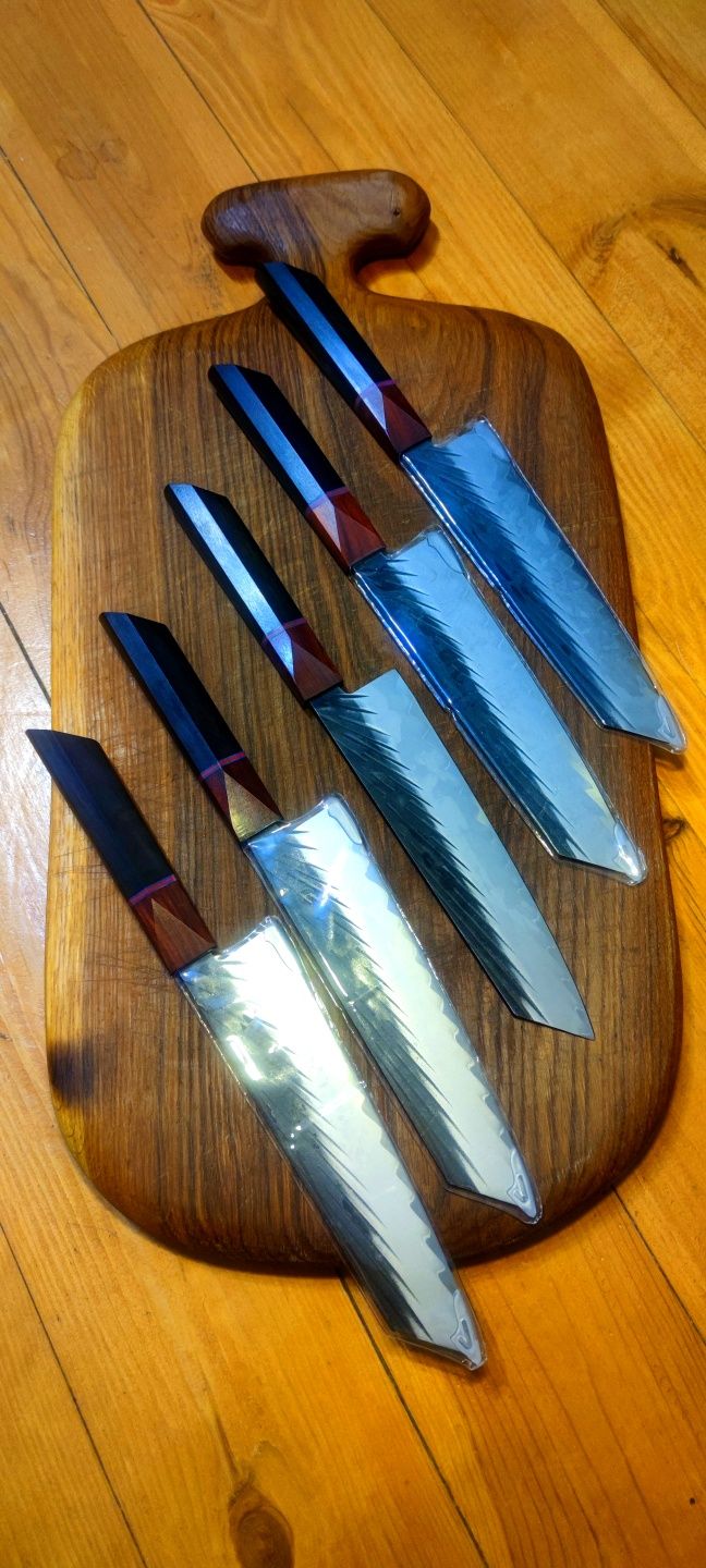 Кований кухонний ніж-шефа Kiritsuke