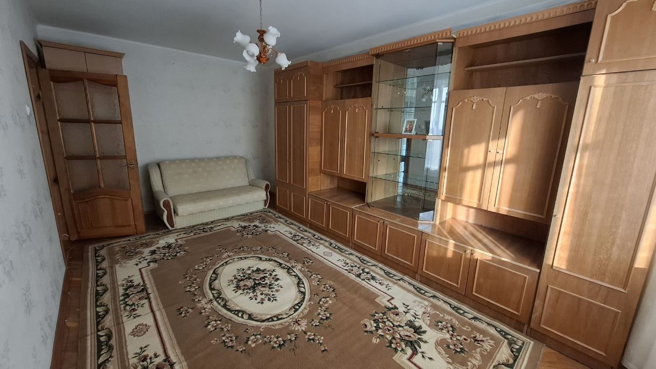 Актуально!Здам 1 км.квартиру біля Центру