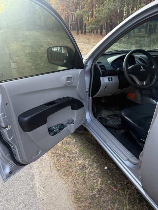 Продам пикап L200