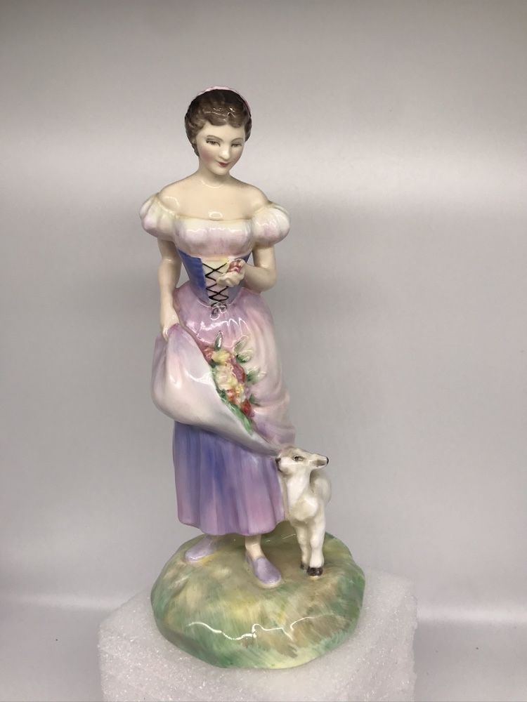 Статуэтка фарфоровая Royal Doulton