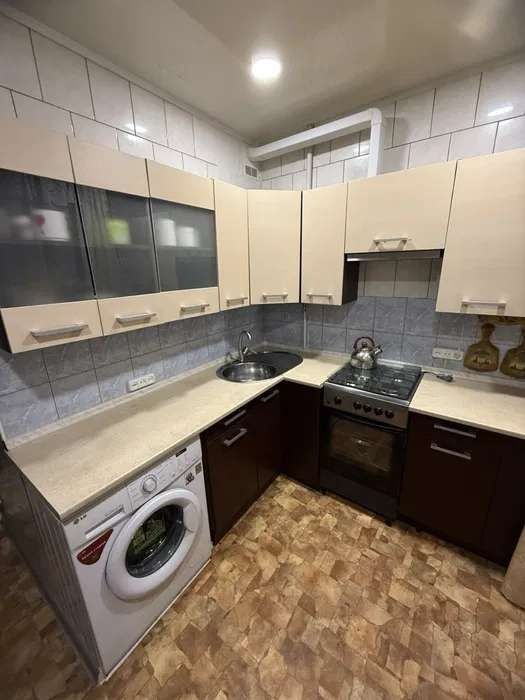 Супер!!! Сдам 1 кв  Гагарина 316, 5500 гр. новый ремонт.