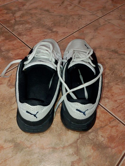 Buty sportowe męskie Puma rozmiar 40 wkładka 25.5