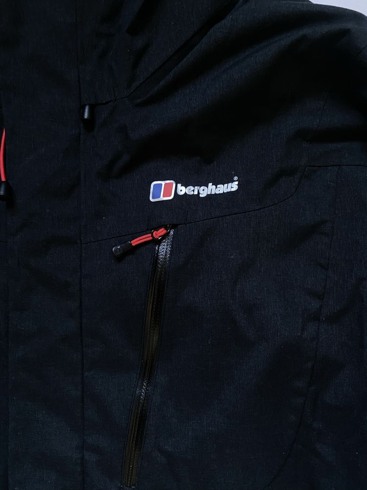 Berghaus вітровка