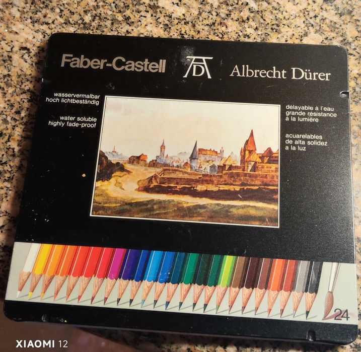 Lápis de cor solúveis em água