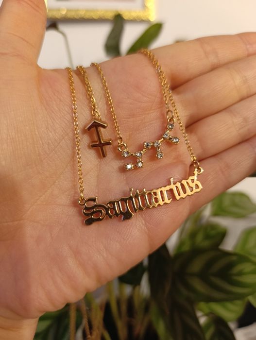 Nowy zestaw biżuterii trzy łańcuszki strzelec