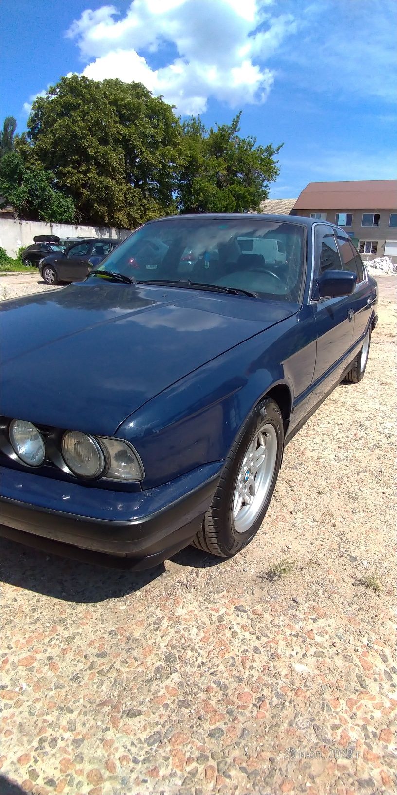 Продам BMW E34,паук2,5,ручка,кожа, родной пробег.