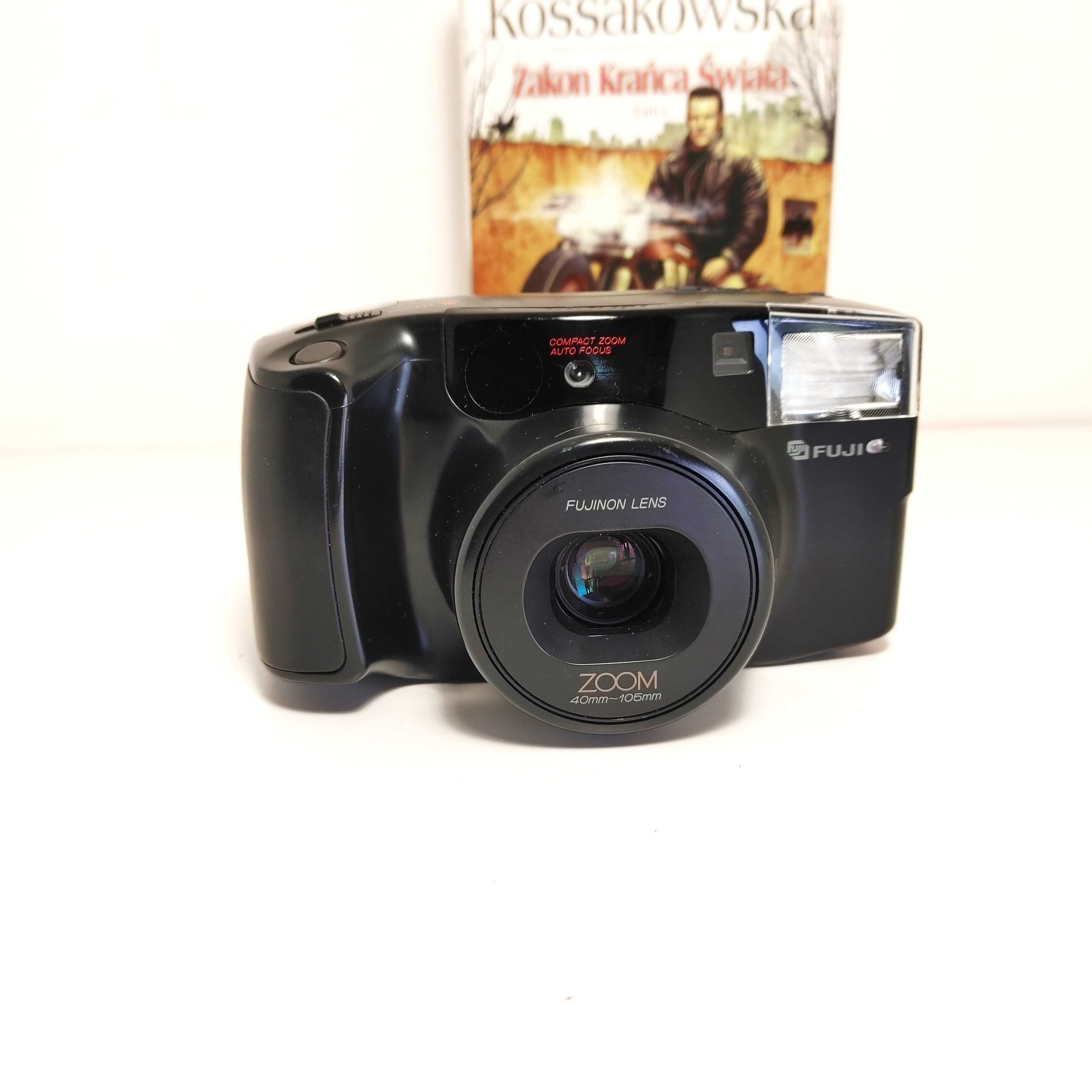 Nietuzinkowy aparat fotograficzny FUJI FZ 2000 Zoom 40-105 mm Ładny