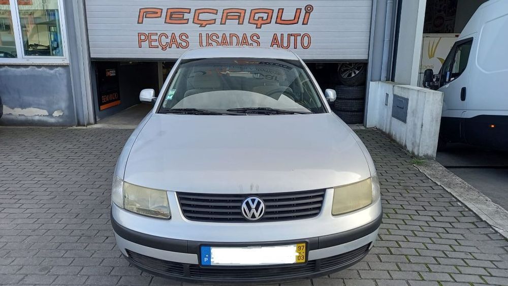 Portas VW Passat 3B B5 1.9 tdi 110cv AFN de 1999