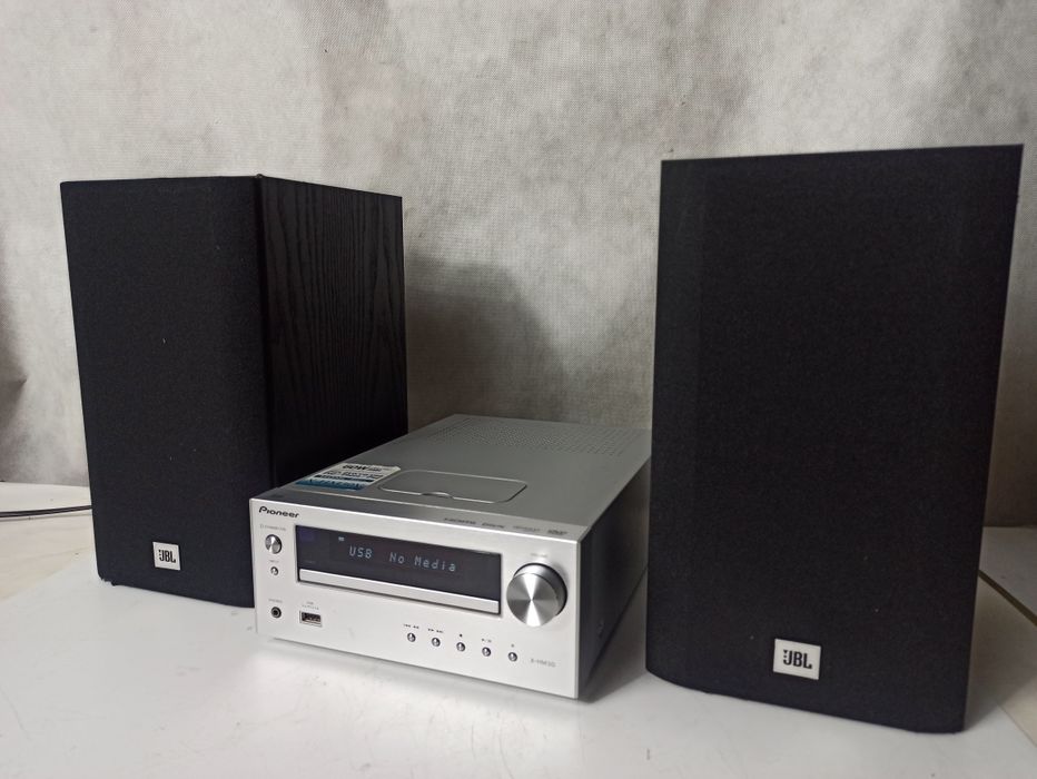 Pioneer X-HM30 Odtwarzacz DVD USB HDMi  ze wzmacniaczem + FM + Kolumny