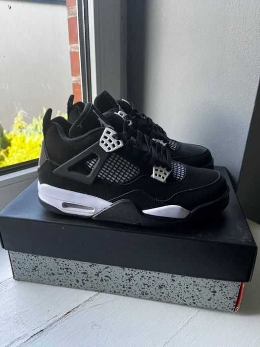 AJ 4 Retro WhiteThunder Czarne buty unisex R.37.5-46