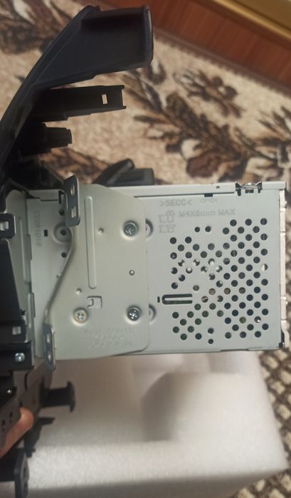 Продам штатную автомагнитолу для Hyundai Elantra 2014-2015 md