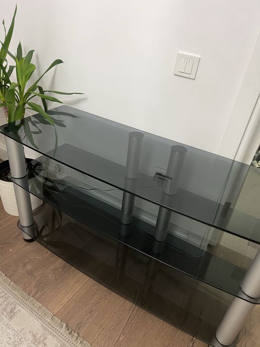 Тумба з скла