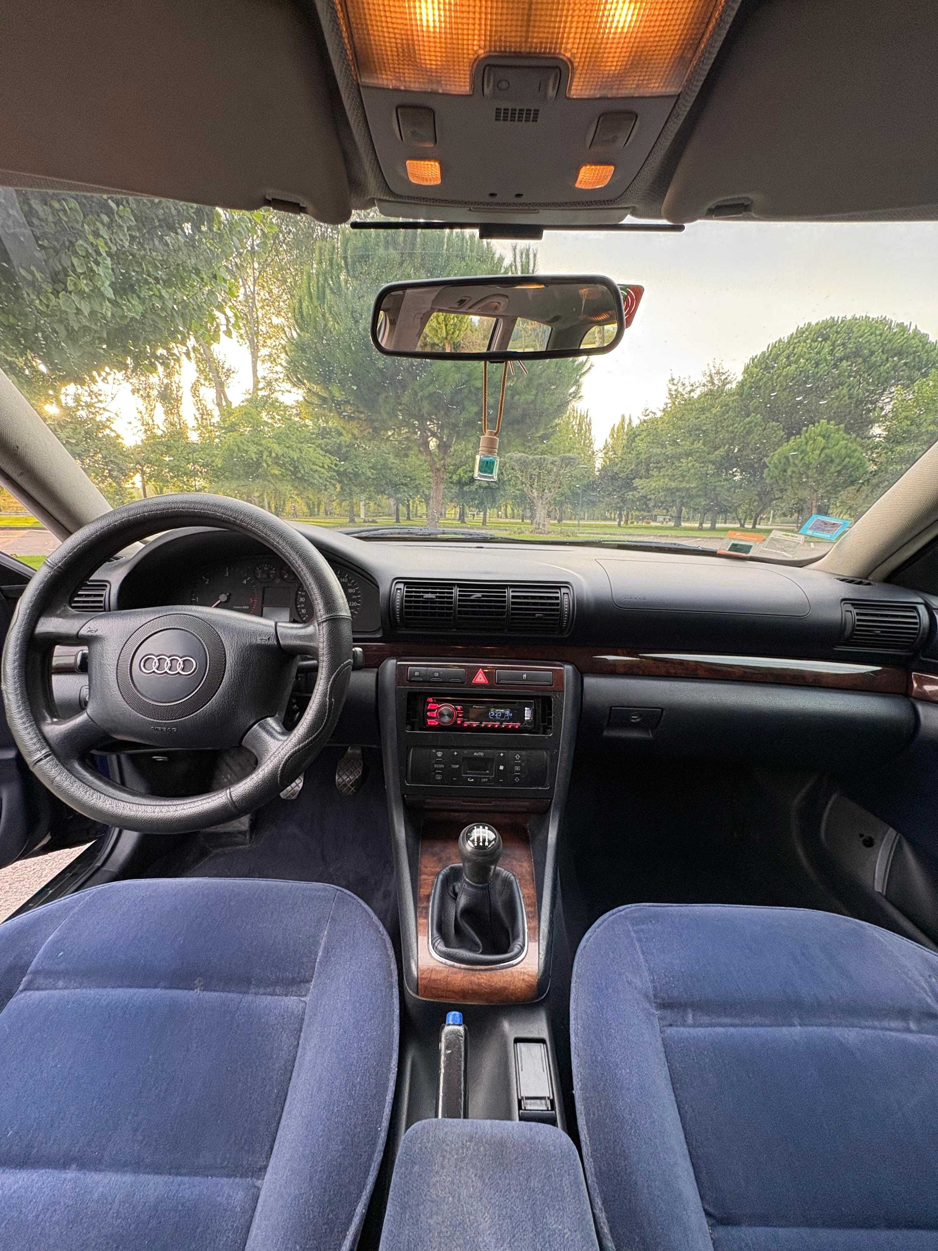 Audi A4 Avant 1.9 TDI 110cv 1999