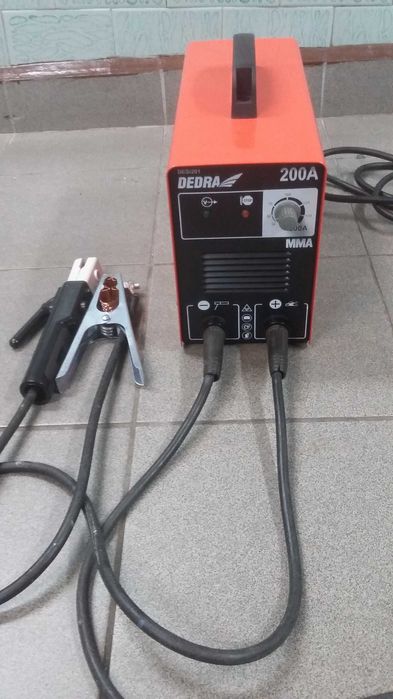 Spawarka inwertorowa 200A Dedra DESI201