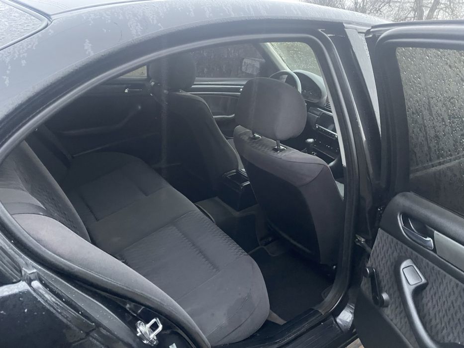 Bmw 3 e46 1999 1.9 бензин