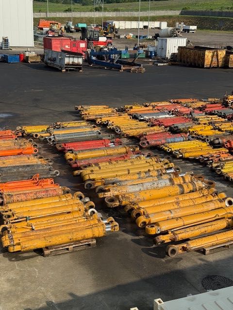 trak do drewna siłownik hydrauliczny podajnika kłody