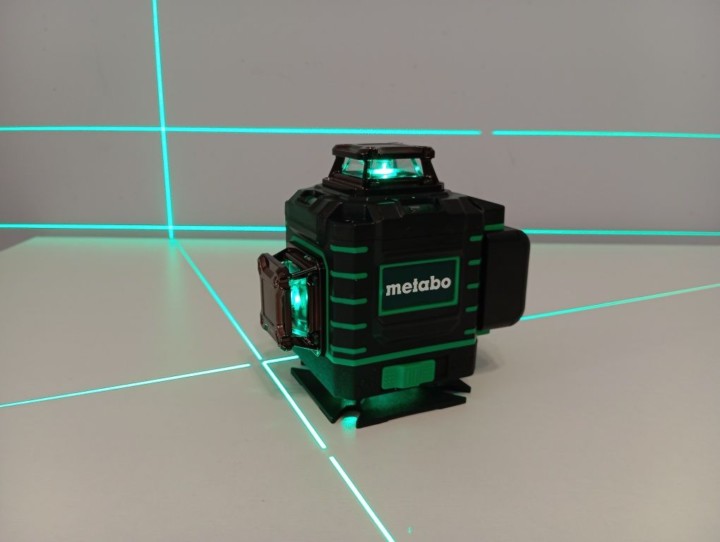Metabo 4D новинка 2025! Кейс. Лазерний рівень. Лазерный уровень. 2 АКБ