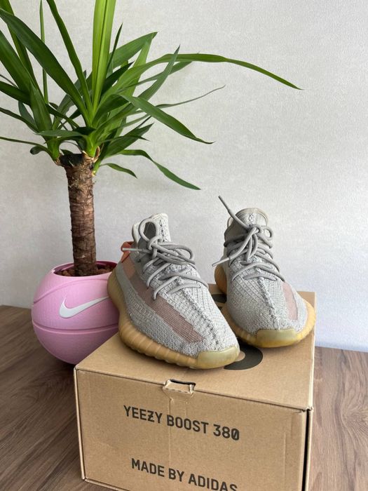 Adidas Yeezy Boost 350 V2 оригінал