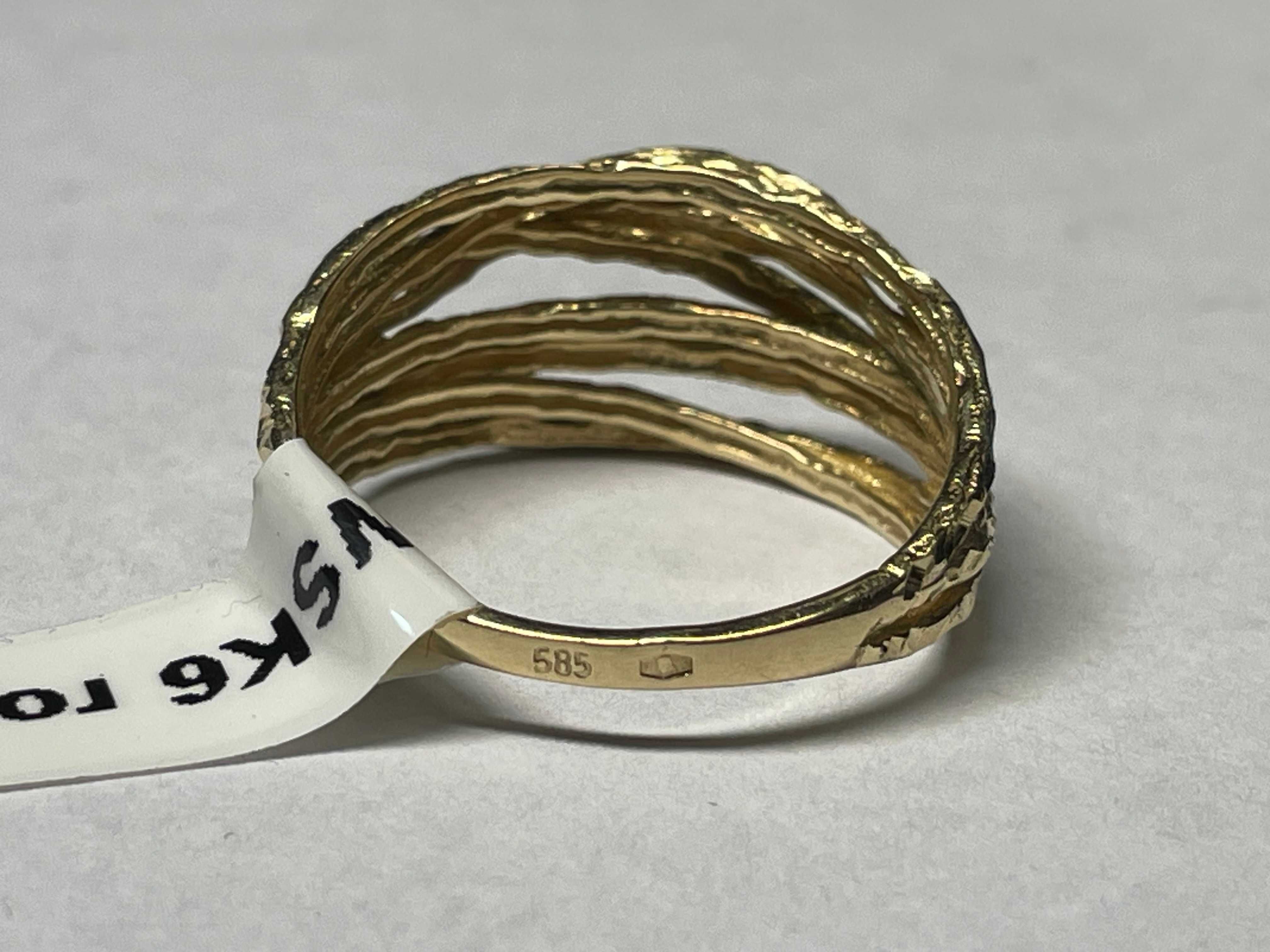 Złoty pierścionek 14kt 4,75 gram rozmiar 22