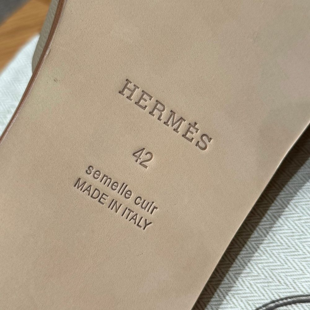 Чоловічі шльопанці Hermes