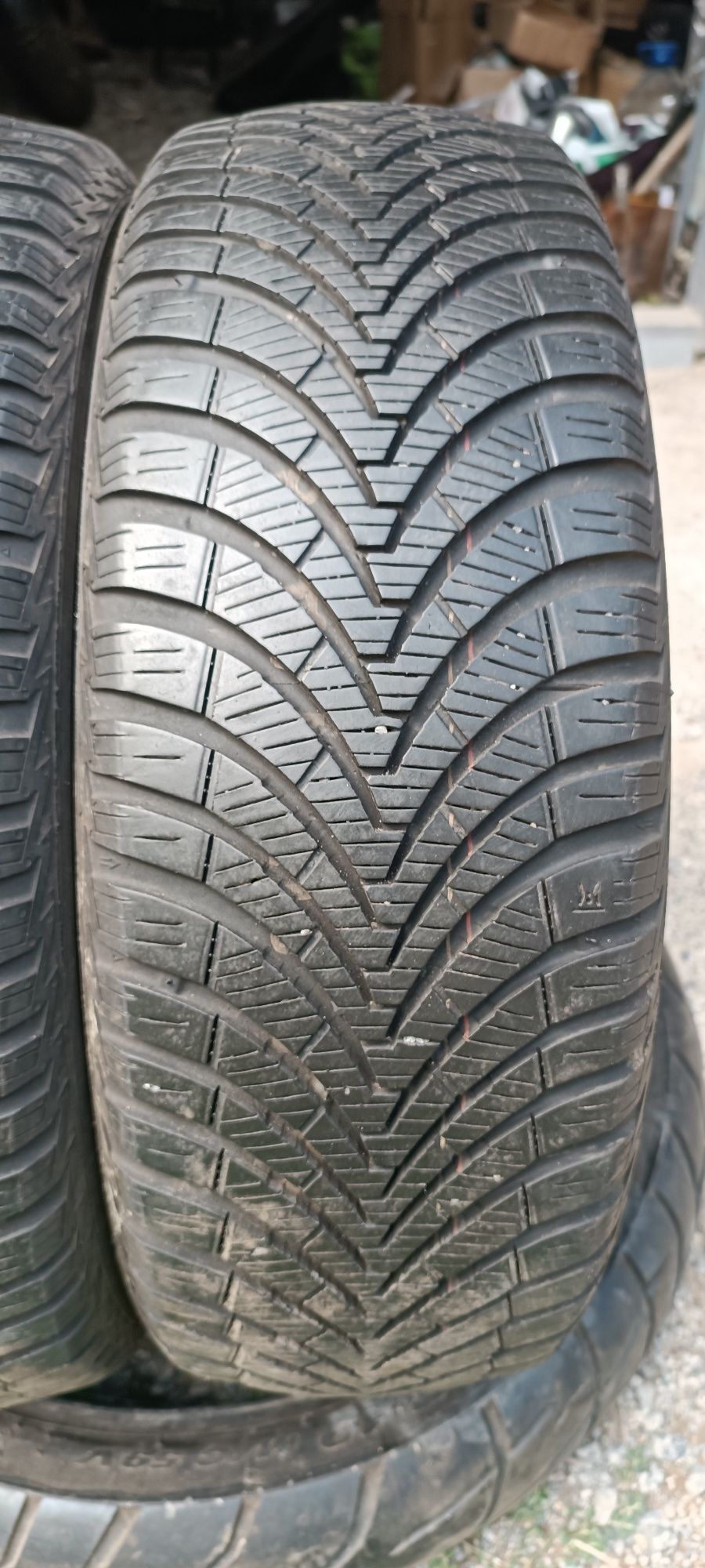 Шини KUMHO 4Season 185/65 R14 все сезонні із Європи. 2022р