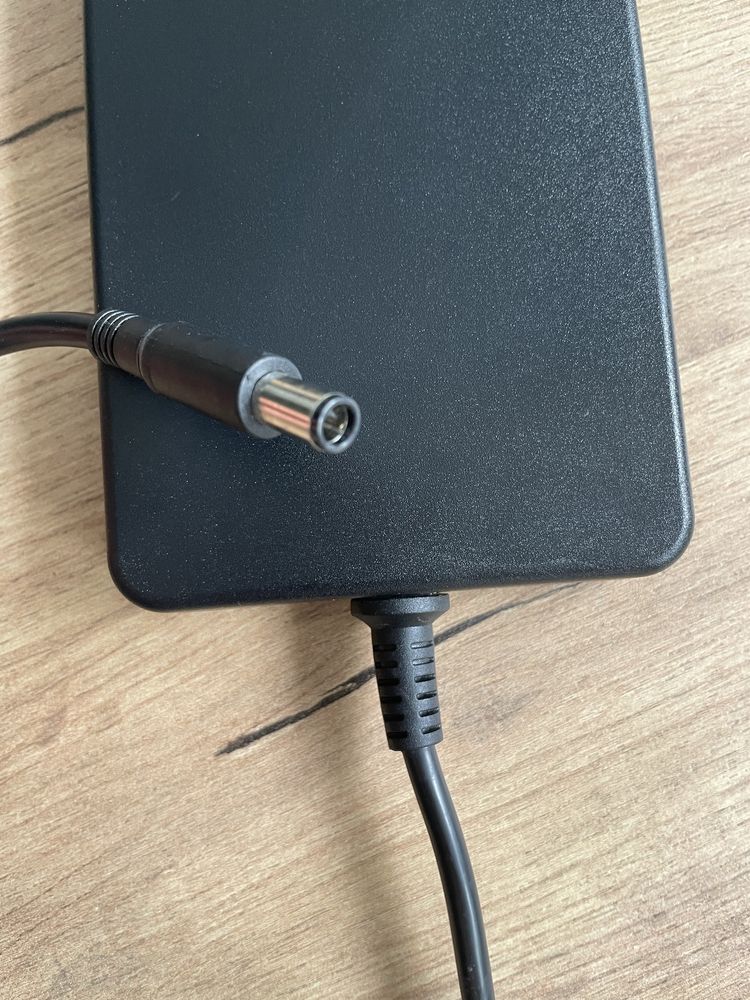 Zasilacz do laptopa dell alienware allien ware m14