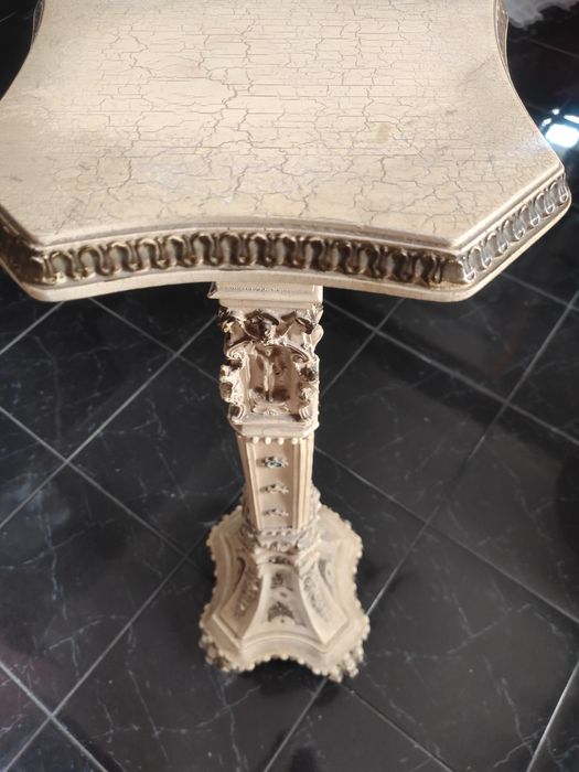 Altar antigo trabalhado