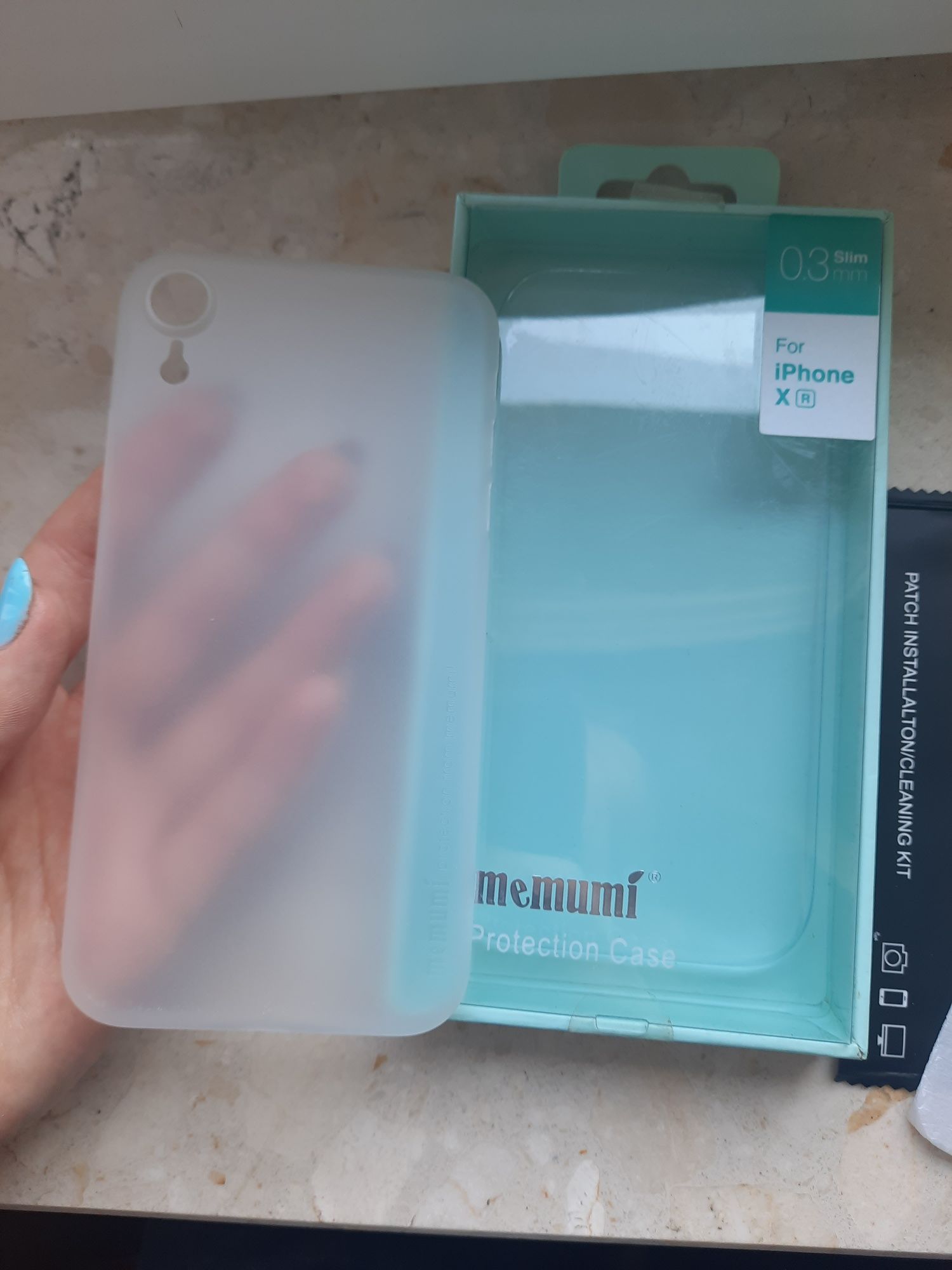 Etui na IPhone xr marka Memumi ultra cienki plus szkło hartowane