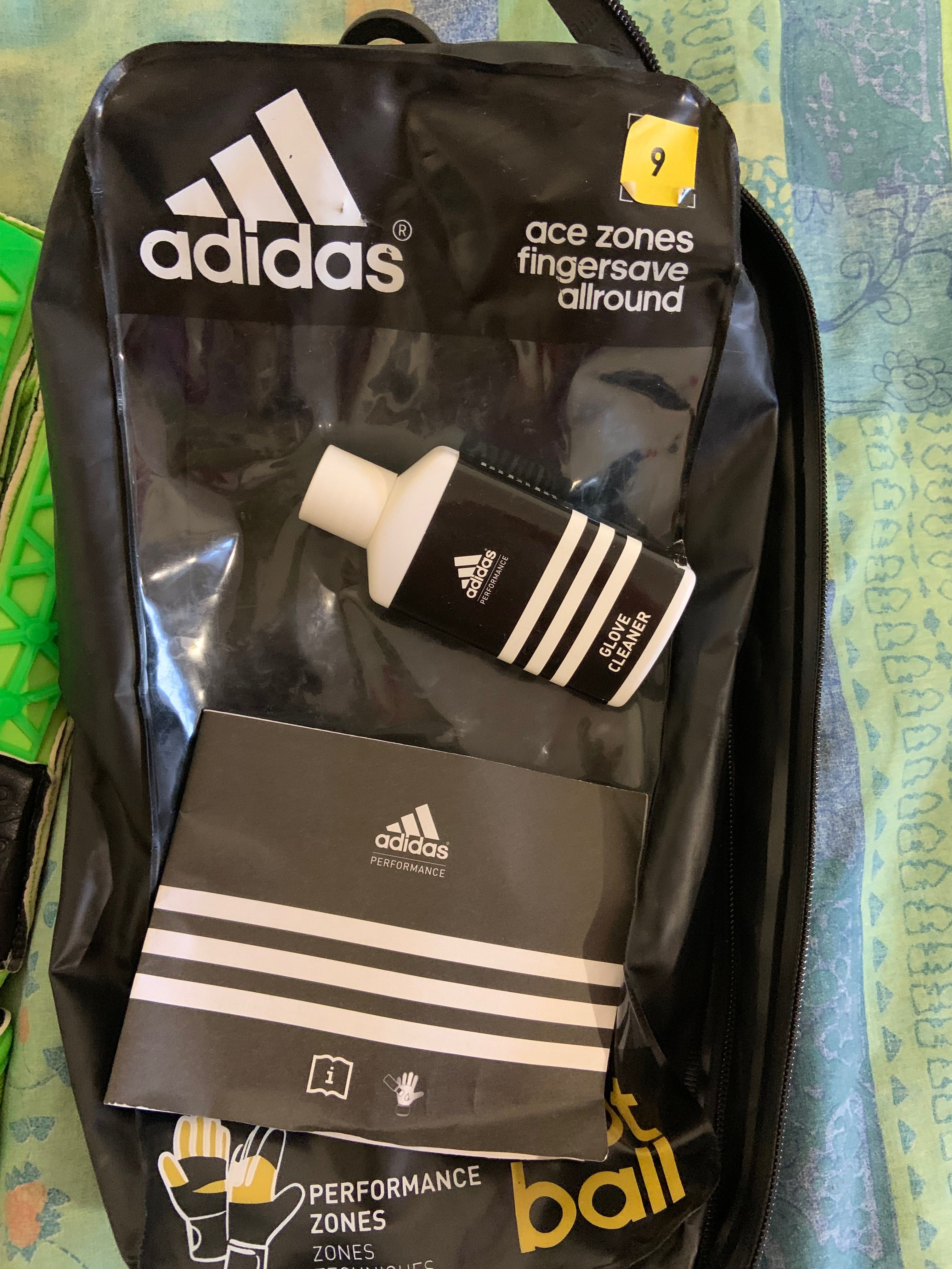 Продам Воротарські рукавиці Adidas оригінал