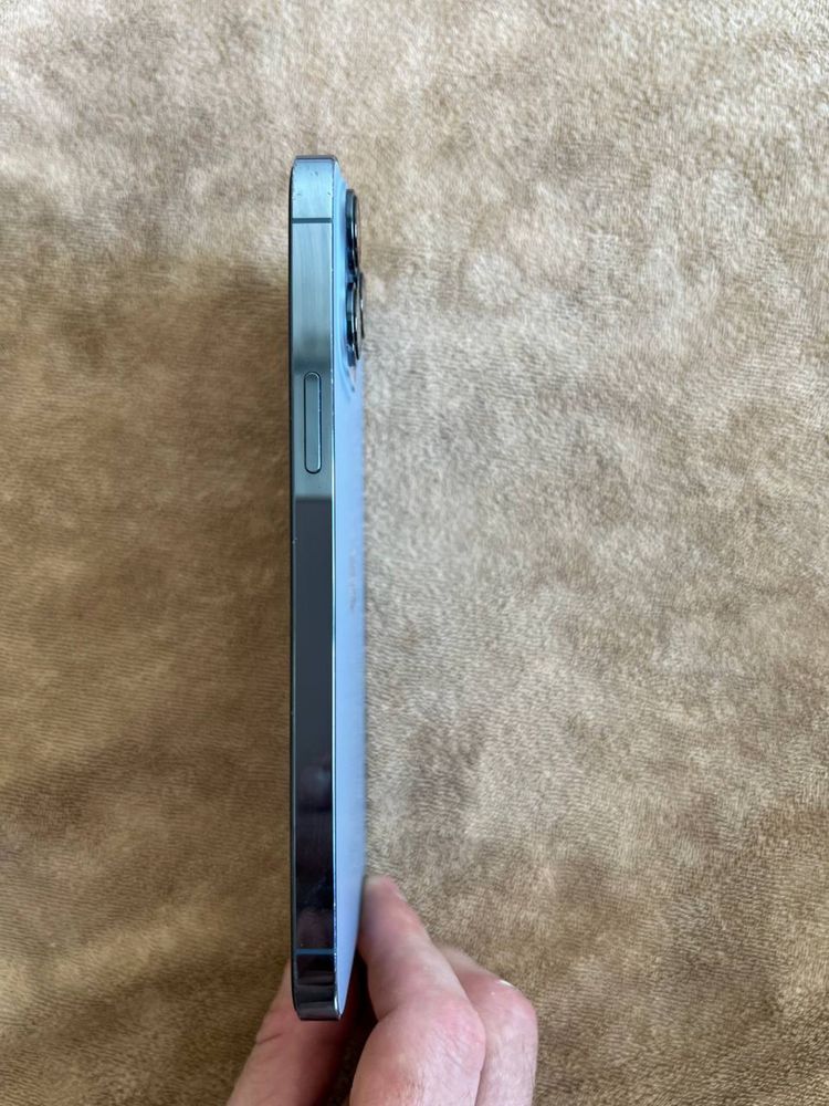 Продам IPhone 13 PRO MAX 256 Neverlock