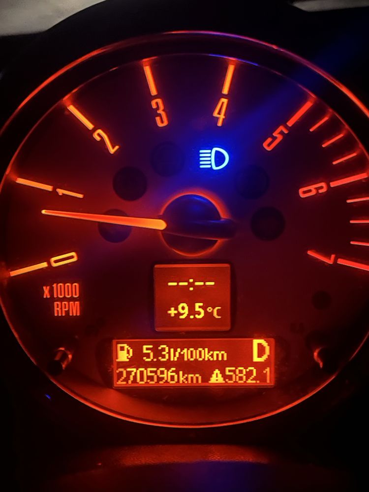 Продам mini cooper clubman