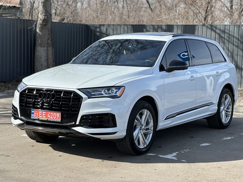 AUDI Q7 2021 рік