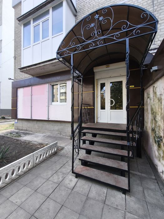 Продам коммерческое помещение в центре города