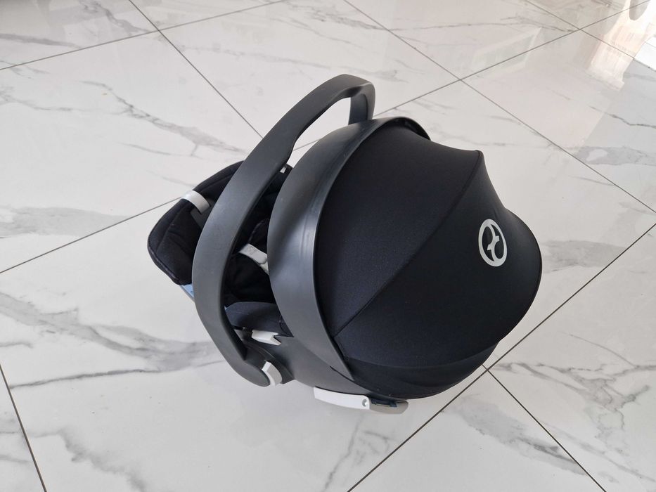 Nosidełko Cybex + adaptery
