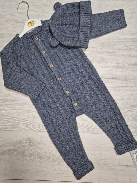 Комплект в'язаний чоловічок та шапочка  (Унісекс)