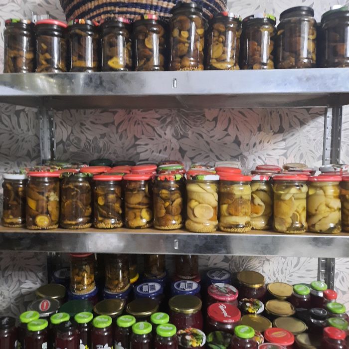 Papryka w miodzie ,ogórki,soki