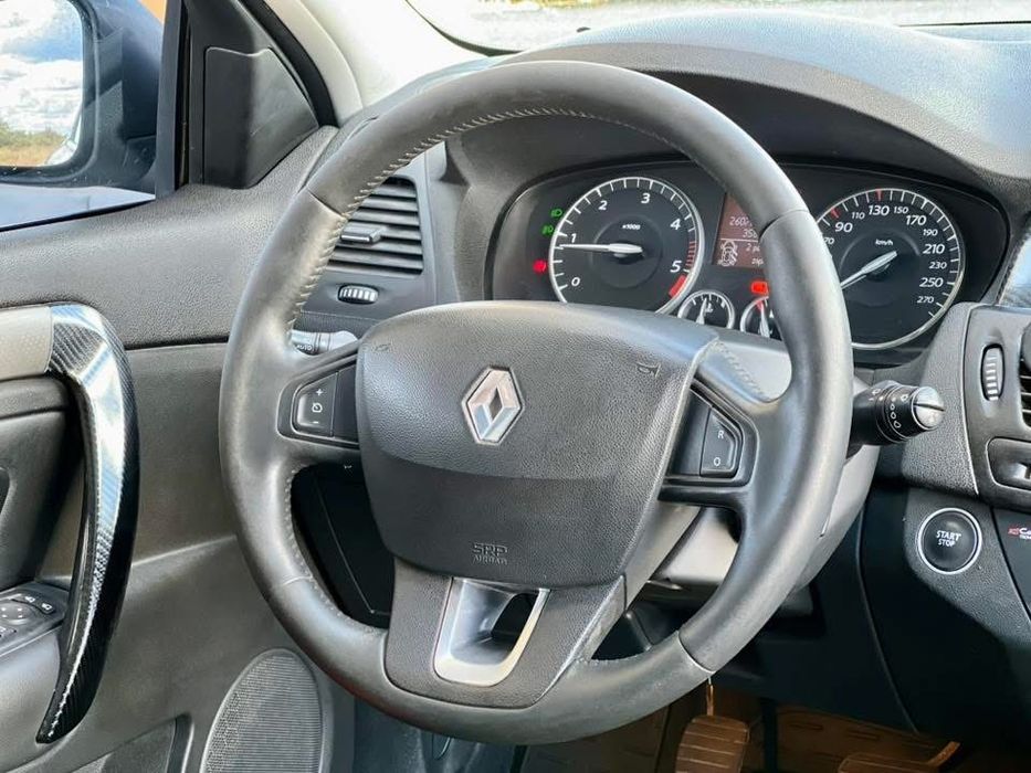 Renault Laguna 3 2.0dci можливий обмін