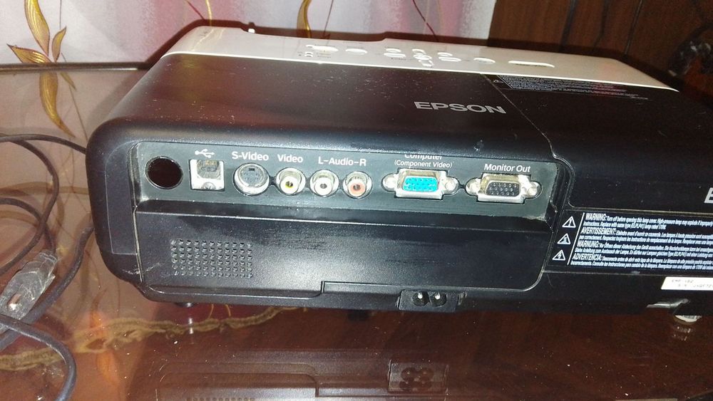 Проектор  Epson EMP -X52