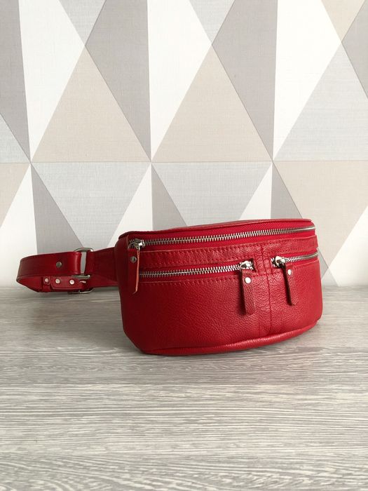 Поясна сумка (бананка)