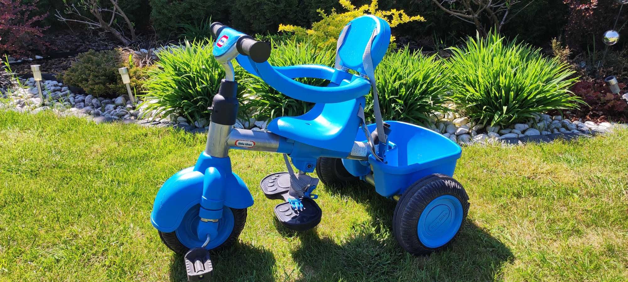 Little Tikes Rowerek trójkołowy z daszkiem prowadnikiem komplet 4w1