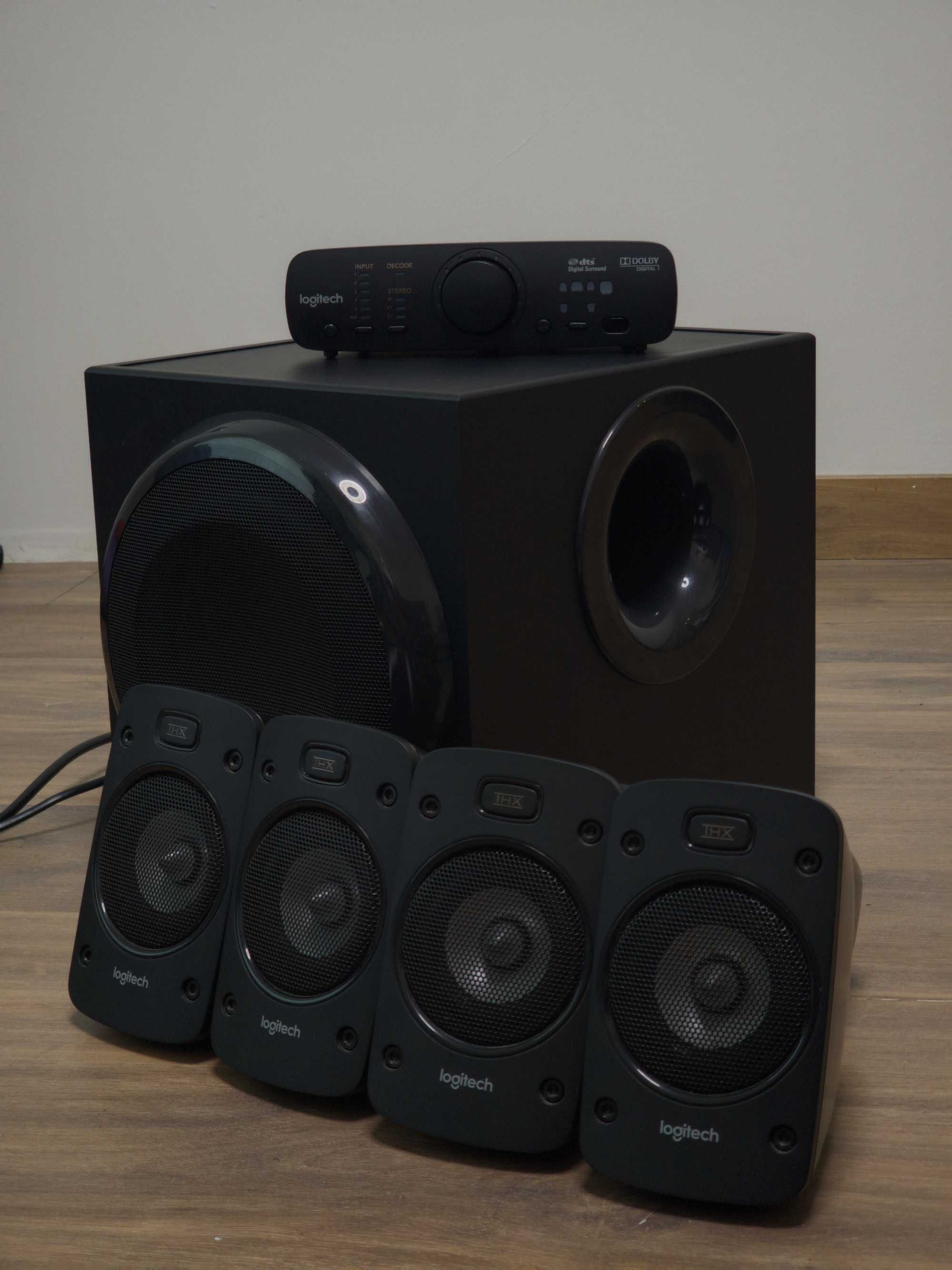 Колонки / Домашній кінотеатр 5.1 / Акустична система -  Logitech Z-906