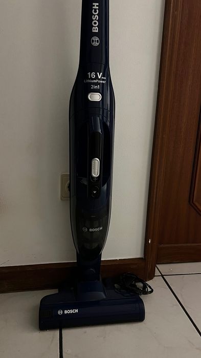 Aspirador vertical Bosch 2 em 1
