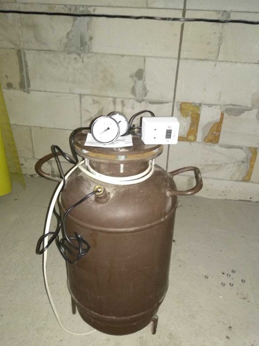 Автоклав (саморобний, із балона)