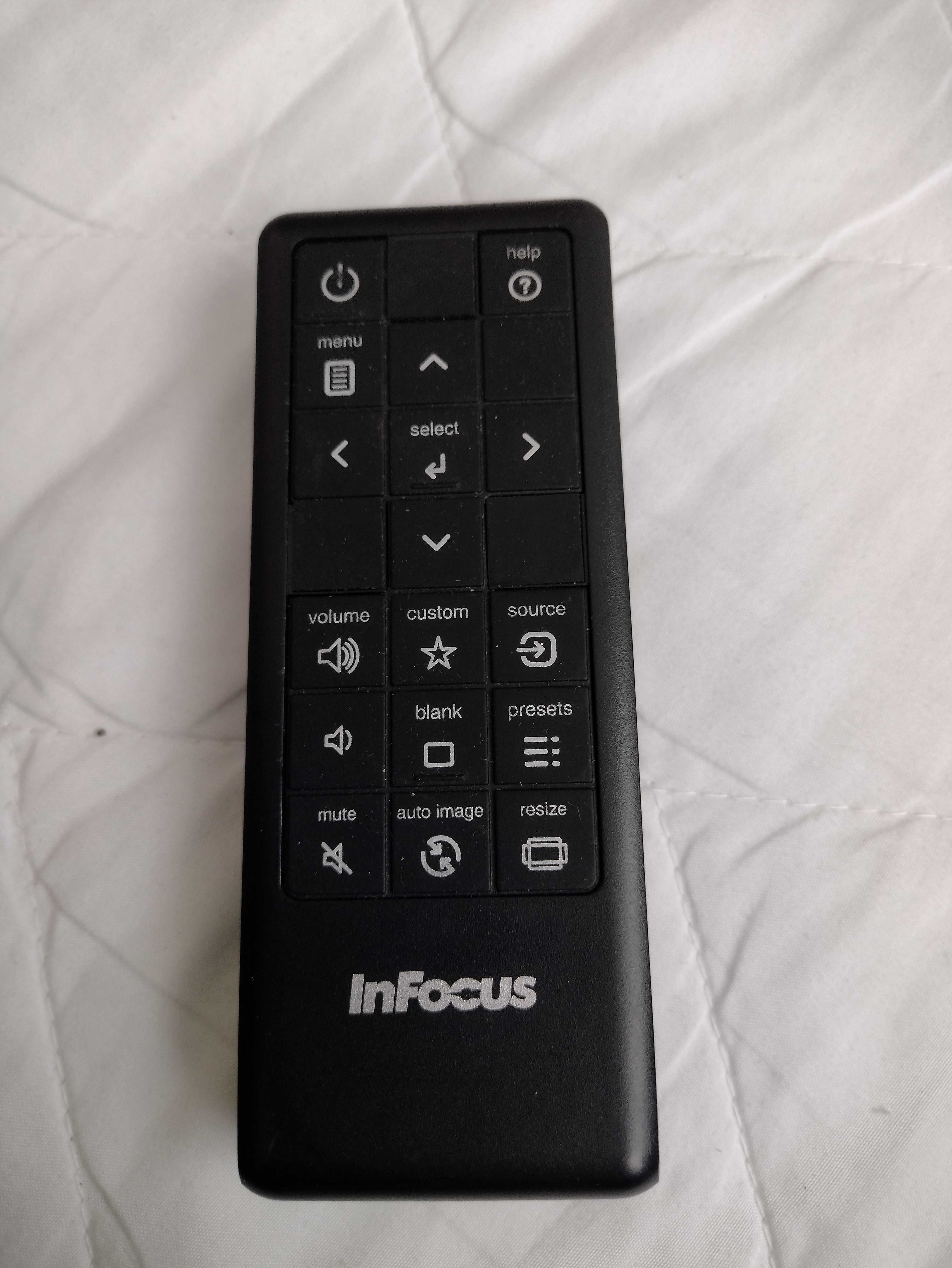 pilot rzutnika projektora InFocus HW-Navigator-3