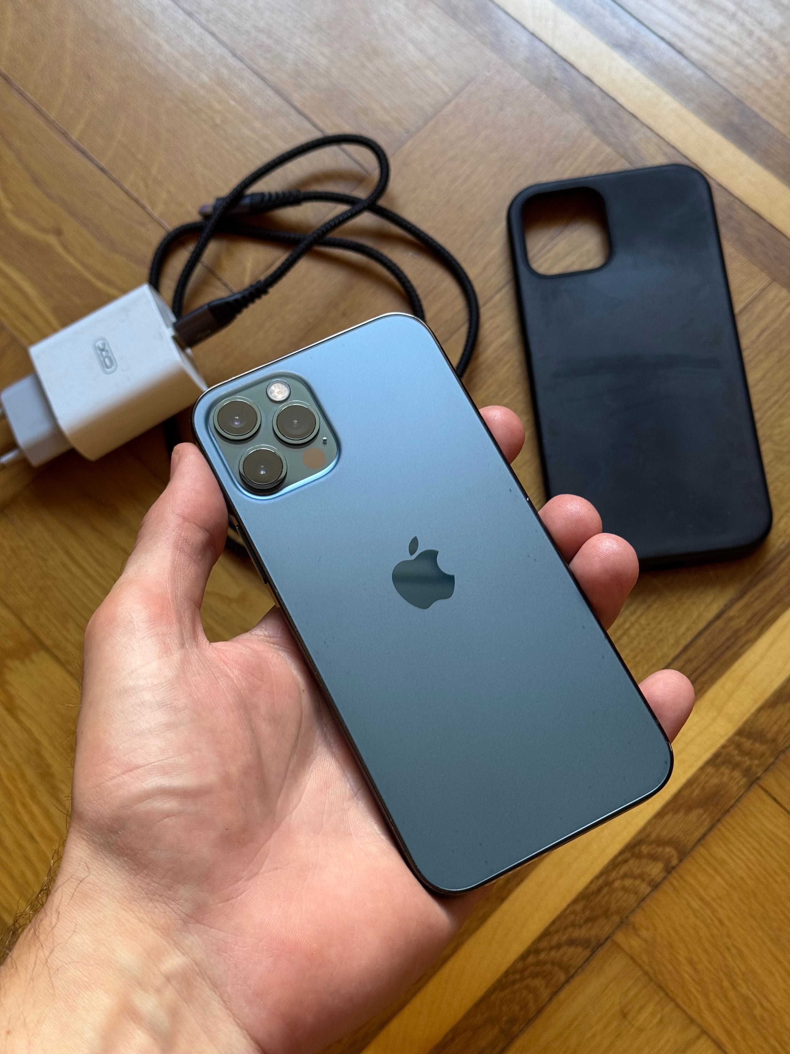 Продам iPhone 12 Pro 256 Pacific Blue Neverlock